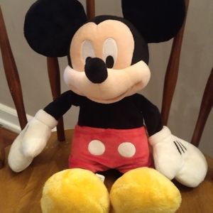 Disney store Mickey mouse 18 inch